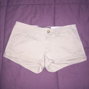 Abercrombie khaki shorts